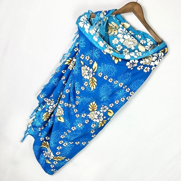 HIBISCUS COLLECTION HAWAII | 💙🍍Blue Floral Tropical Print Swim Sarong Wrap - Picture 2 of 6
